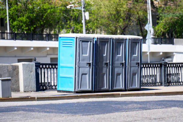 Porta potty delivery and setup in Pinconning, MI